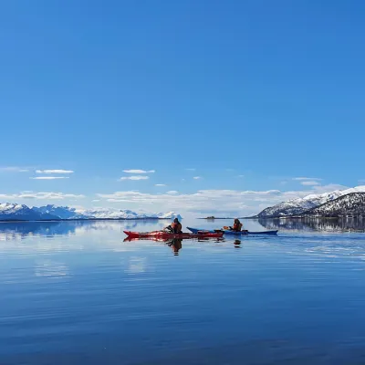 Vinterpadling panorama Norwegian Wild