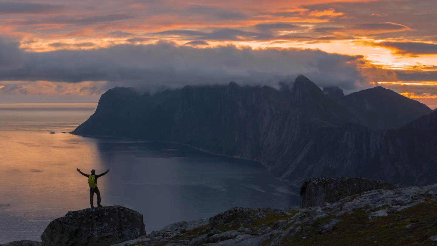 Hesten, Senja